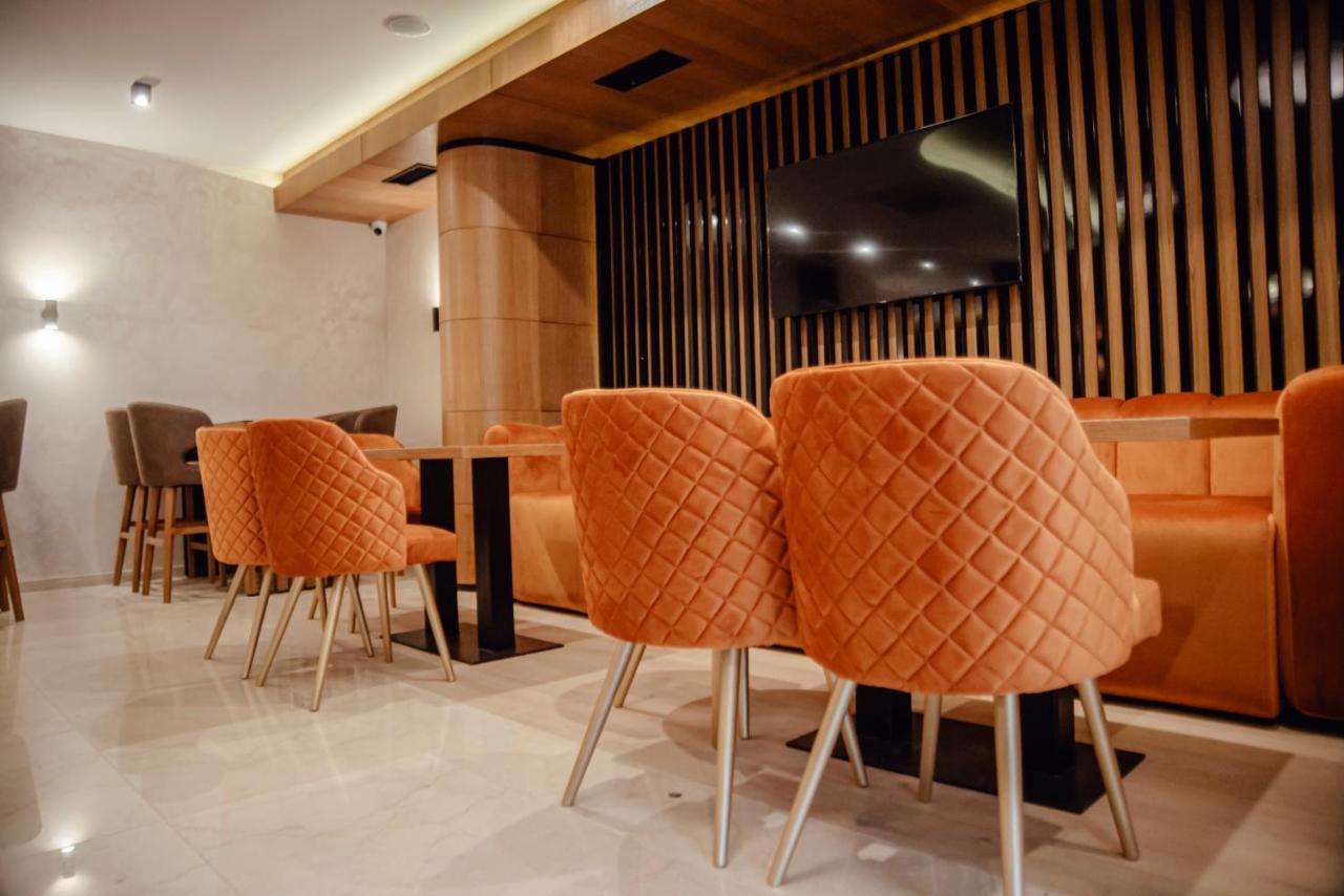 Mk Premier Hotell Novi Pazar Exteriör bild