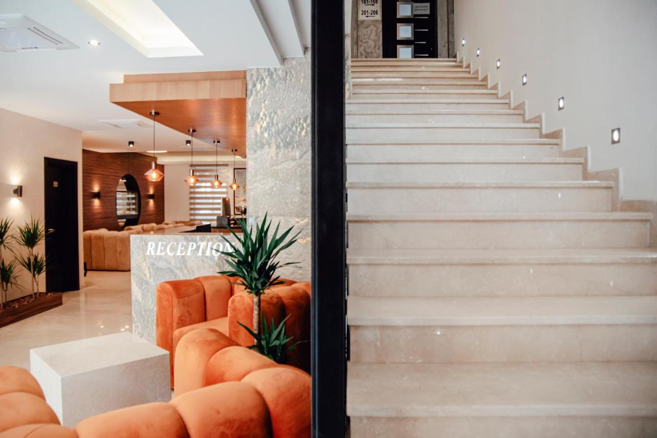 Mk Premier Hotell Novi Pazar Exteriör bild