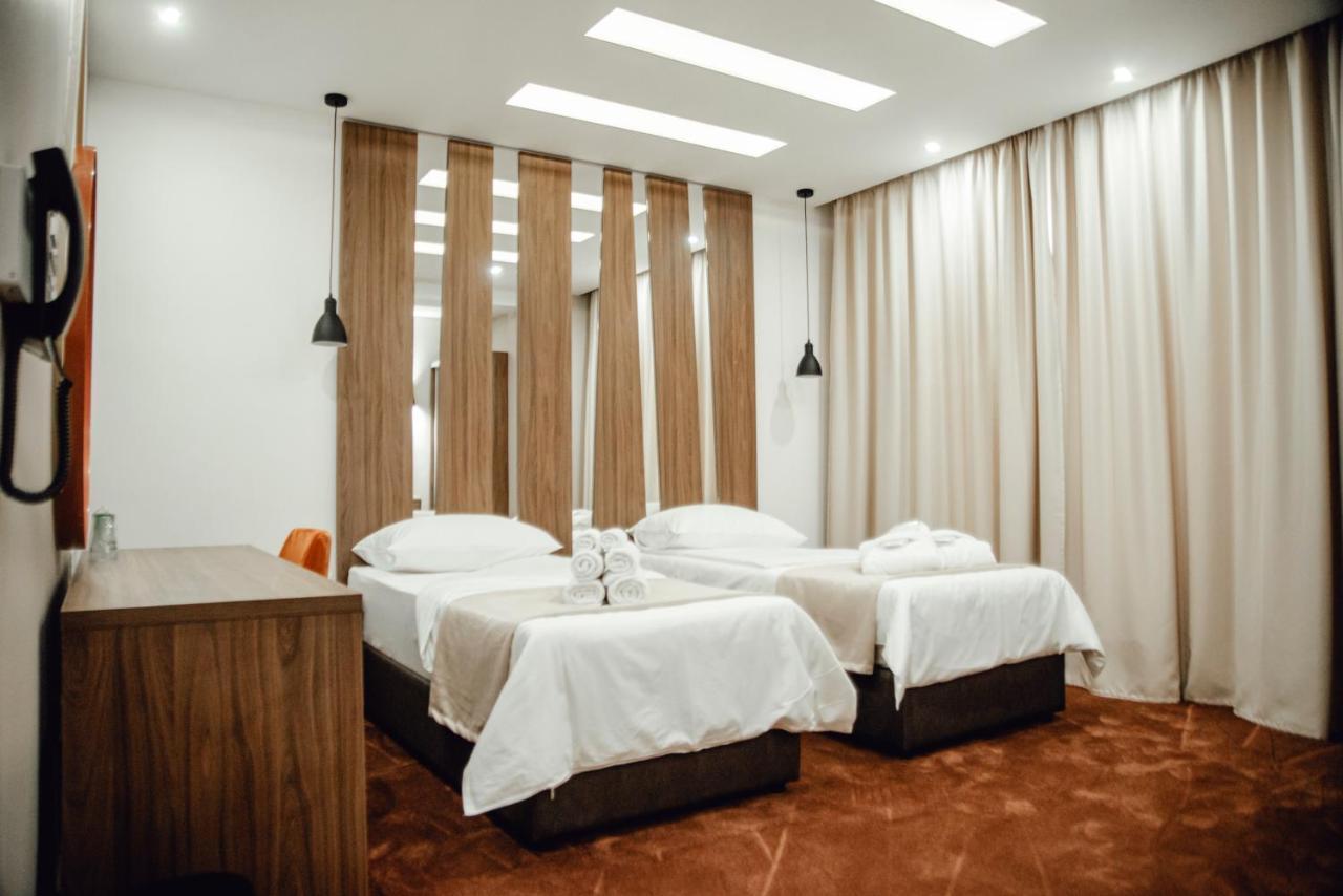 Mk Premier Hotell Novi Pazar Exteriör bild