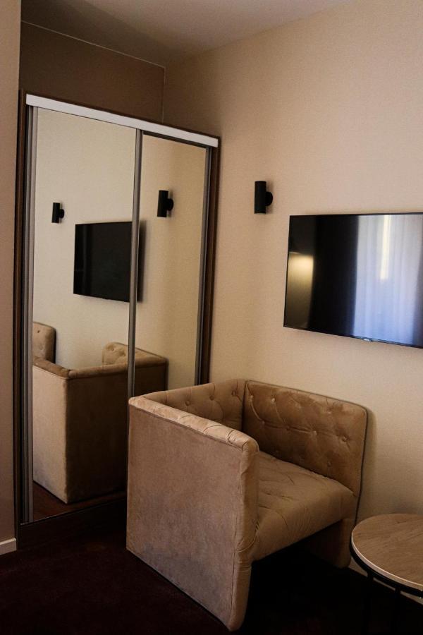 Mk Premier Hotell Novi Pazar Exteriör bild