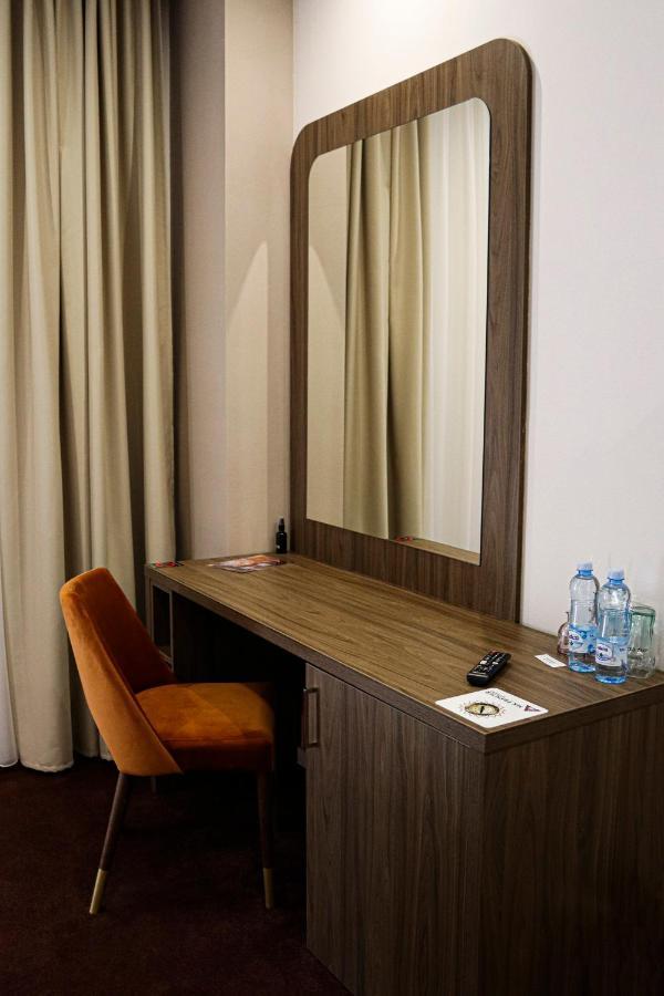 Mk Premier Hotell Novi Pazar Exteriör bild