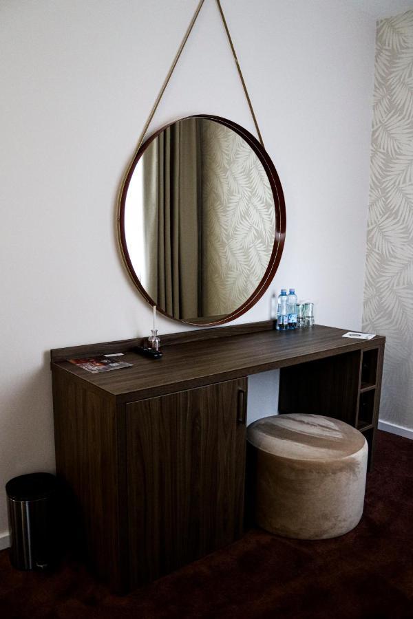 Mk Premier Hotell Novi Pazar Exteriör bild